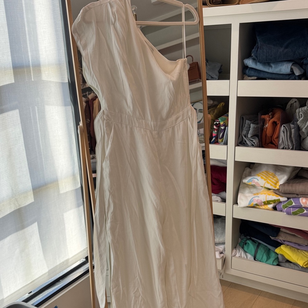 Chic One-Shoulder Jump Suit